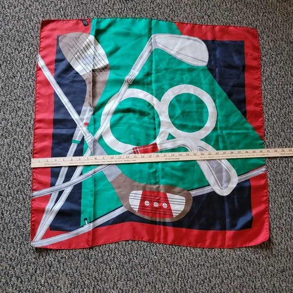 100% Silk Golf Club Scarf Made in Italy Approximately 30 x 30 Mid-Century VTG